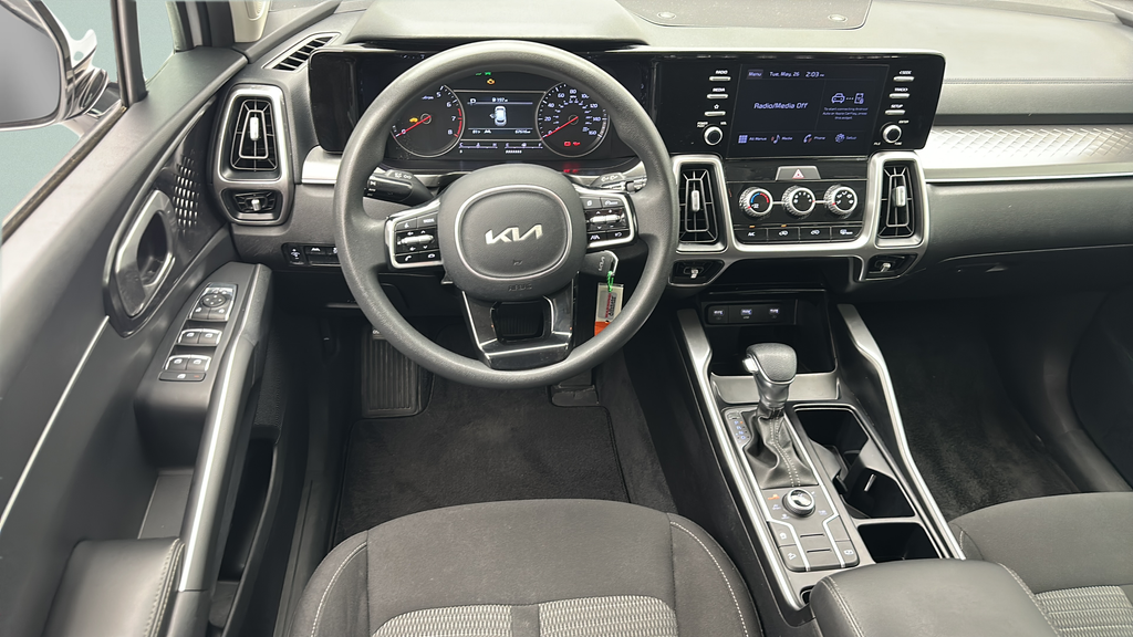 2022 Kia Sorento LX