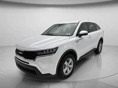 2022 Kia Sorento LX
