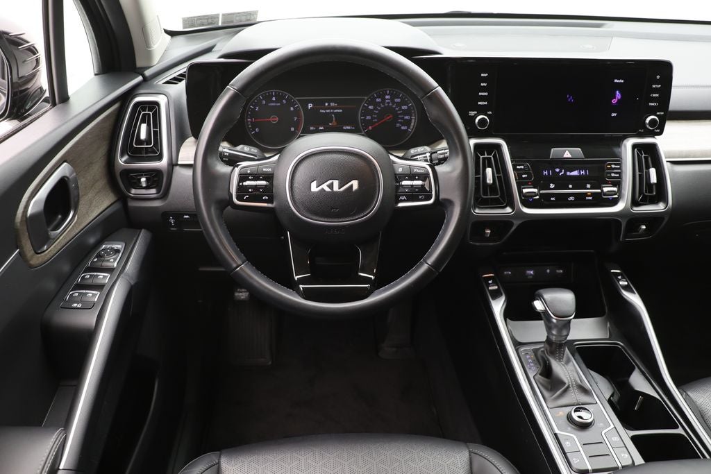 2023 Kia Sorento X-Line S