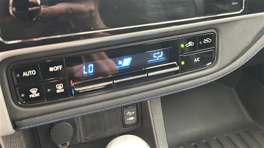 2019 Toyota Corolla SE