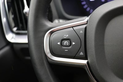 2024 Volvo S60 B5 Core Dark Theme
