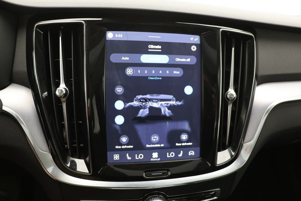 2024 Volvo S60 B5 Core Dark Theme