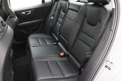 2024 Volvo S60 B5 Core Dark Theme