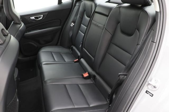 2024 Volvo S60 B5 Core Dark Theme