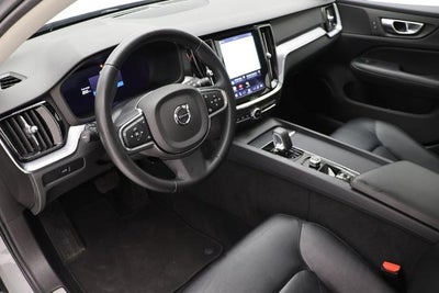 2024 Volvo S60 B5 Core Dark Theme