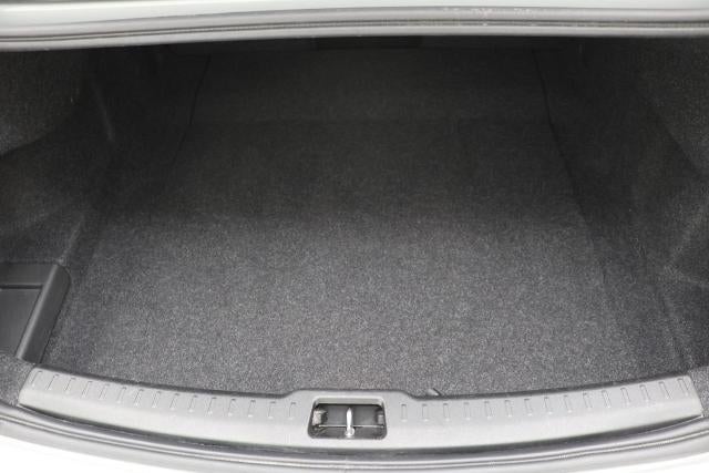 2024 Volvo S60 B5 Core Dark Theme