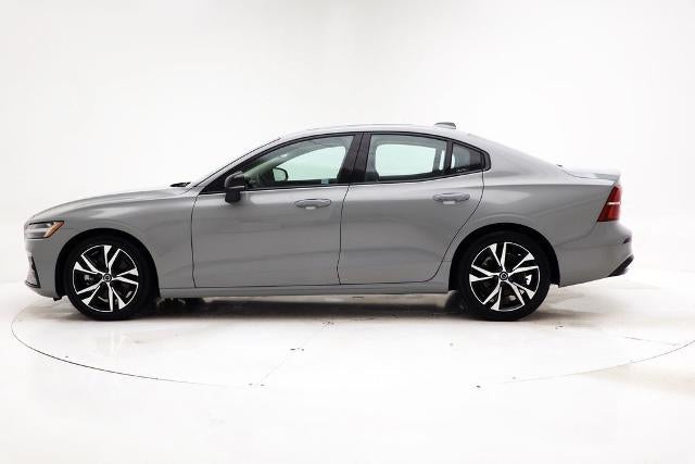 2024 Volvo S60 B5 Core Dark Theme