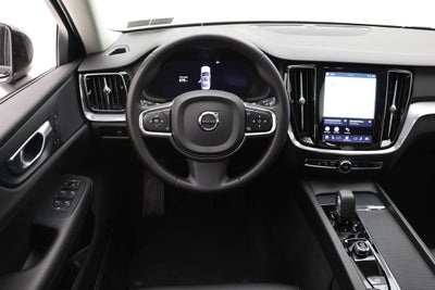 2024 Volvo S60 B5 Core Dark Theme