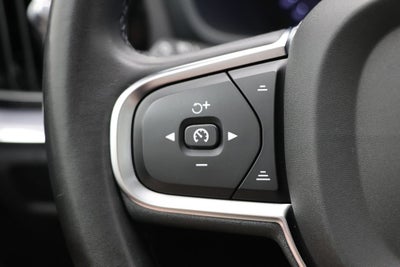 2024 Volvo S60 B5 Core Dark Theme