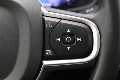 2024 Volvo S60 B5 Core Dark Theme