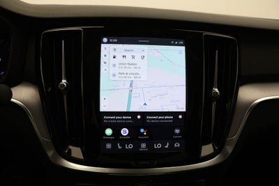 2024 Volvo S60 B5 Core Dark Theme