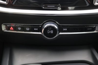 2024 Volvo S60 B5 Core Dark Theme