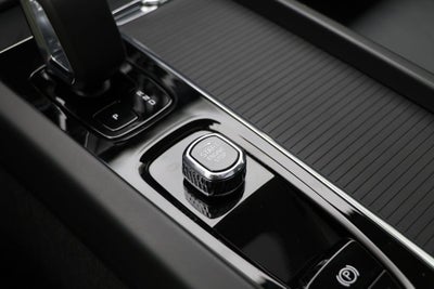 2024 Volvo S60 B5 Core Dark Theme