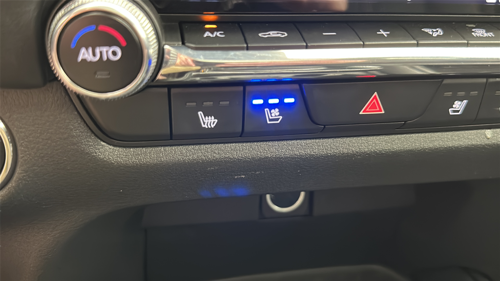 2025 Mazda Mazda CX-50 Hybrid Premium Plus
