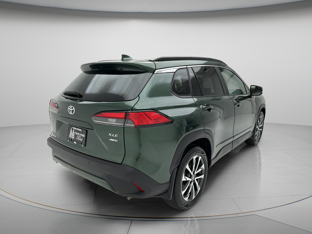 2024 Toyota Corolla Cross XLE