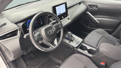 2026 Toyota Corolla Cross Hybrid SE