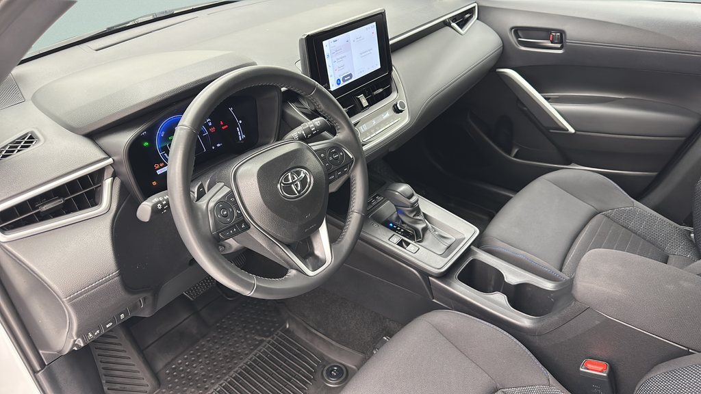 2026 Toyota Corolla Cross Hybrid SE