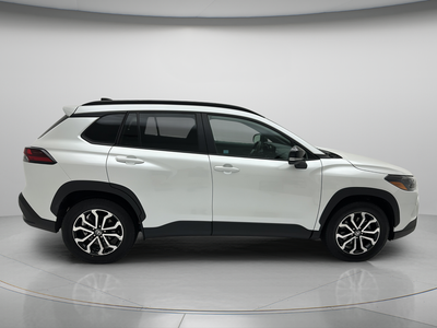 2026 Toyota Corolla Cross Hybrid SE