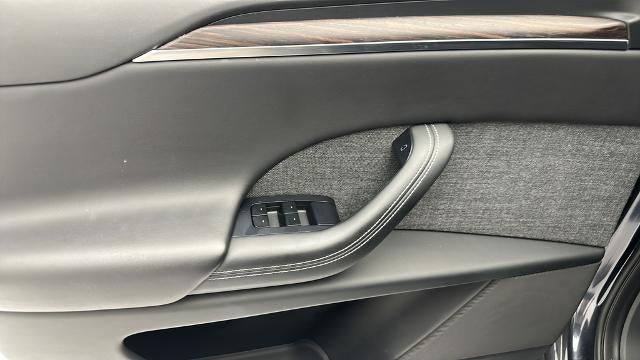 2024 Tesla Model X Base