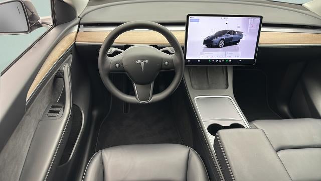 2024 Tesla Model Y Standard Range