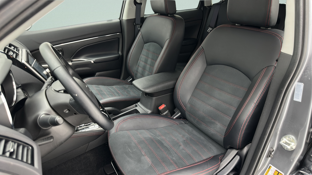 2025 Mitsubishi Outlander Sport 2.0 SE