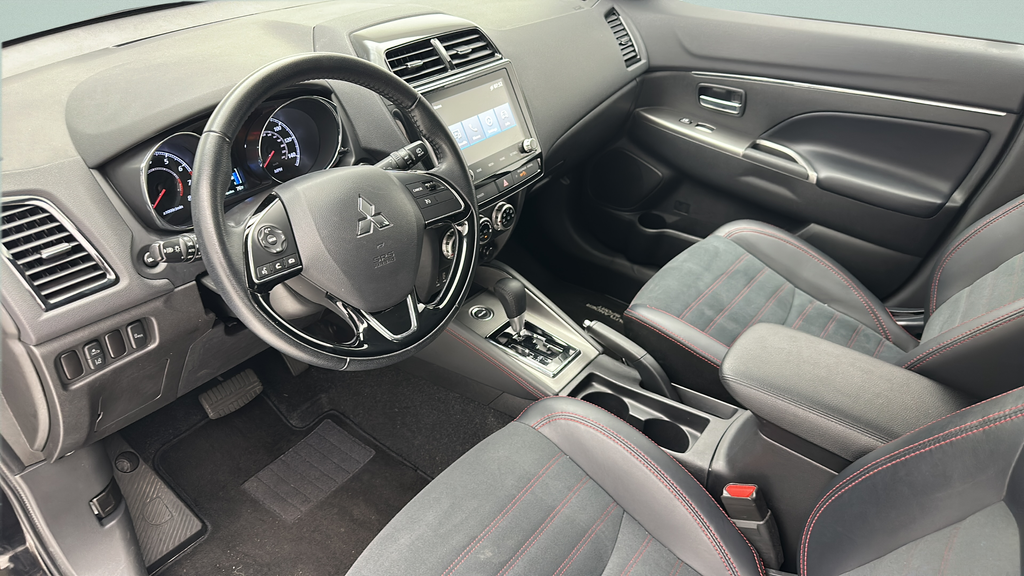 2025 Mitsubishi Outlander Sport 2.0 SE