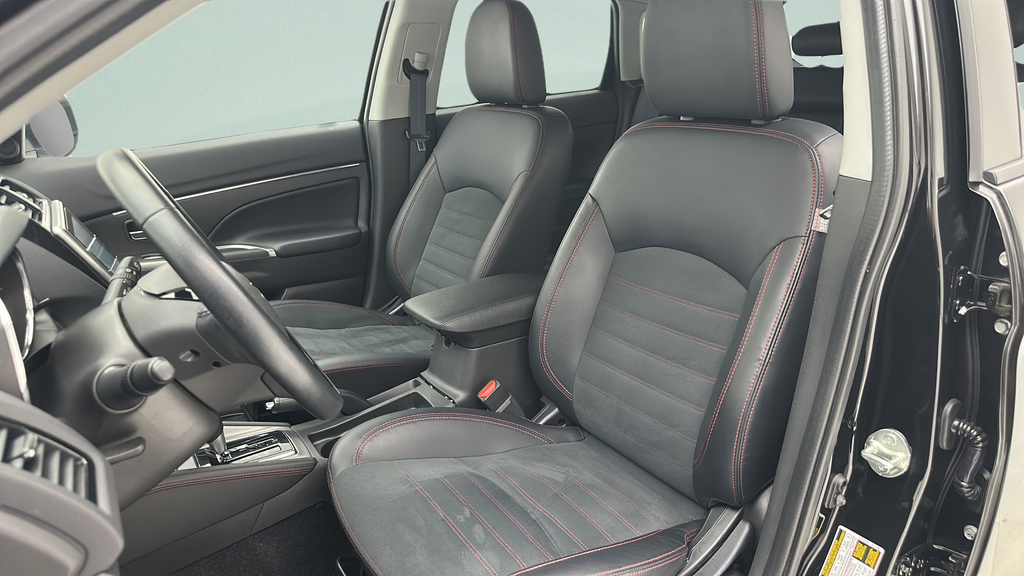 2025 Mitsubishi Outlander Sport 2.0 SE