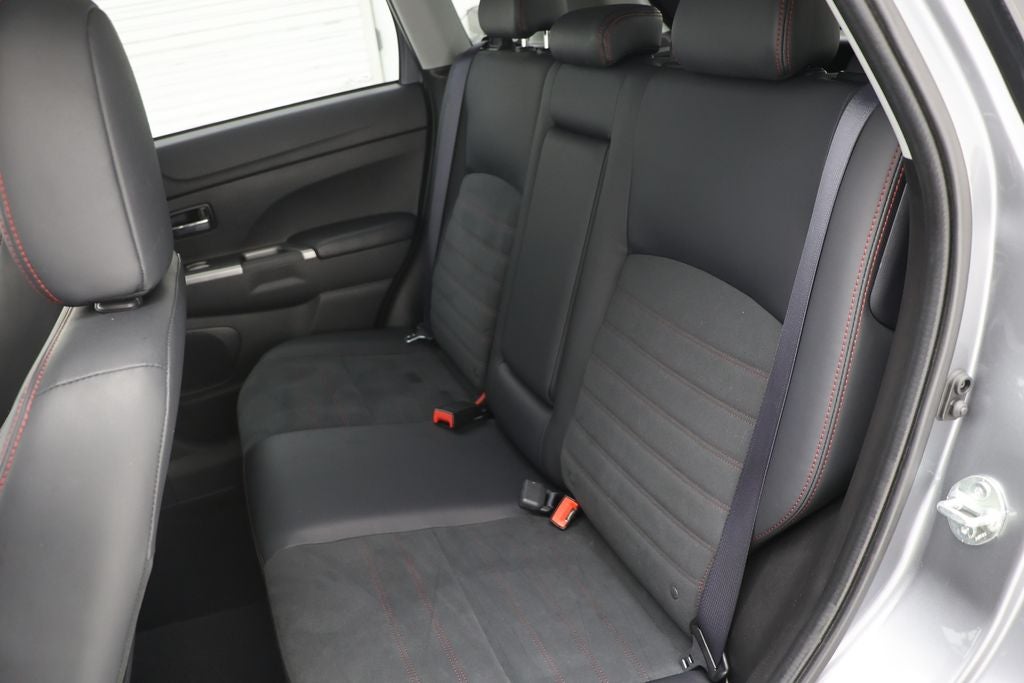 2025 Mitsubishi Outlander Sport 2.0 SE