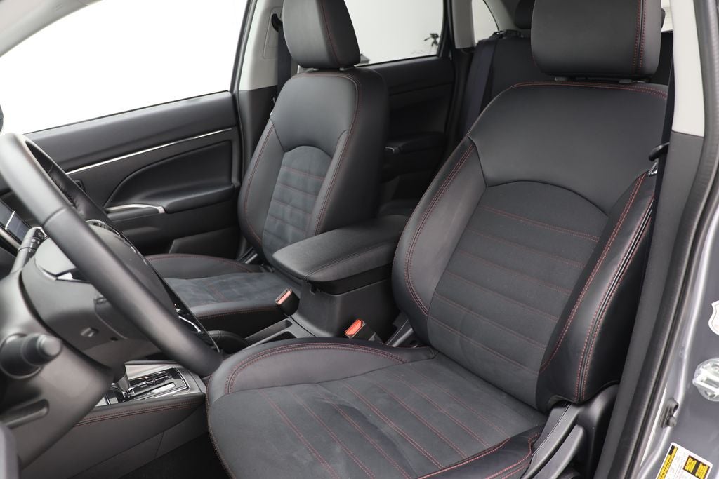 2025 Mitsubishi Outlander Sport 2.0 SE