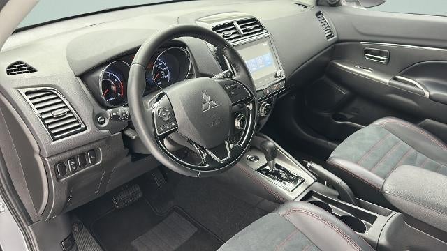 2025 Mitsubishi Outlander Sport 2.0 SE