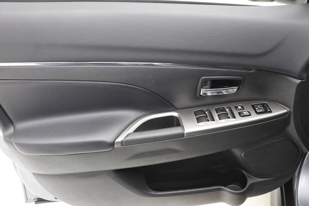 2025 Mitsubishi Outlander Sport 2.0 SE