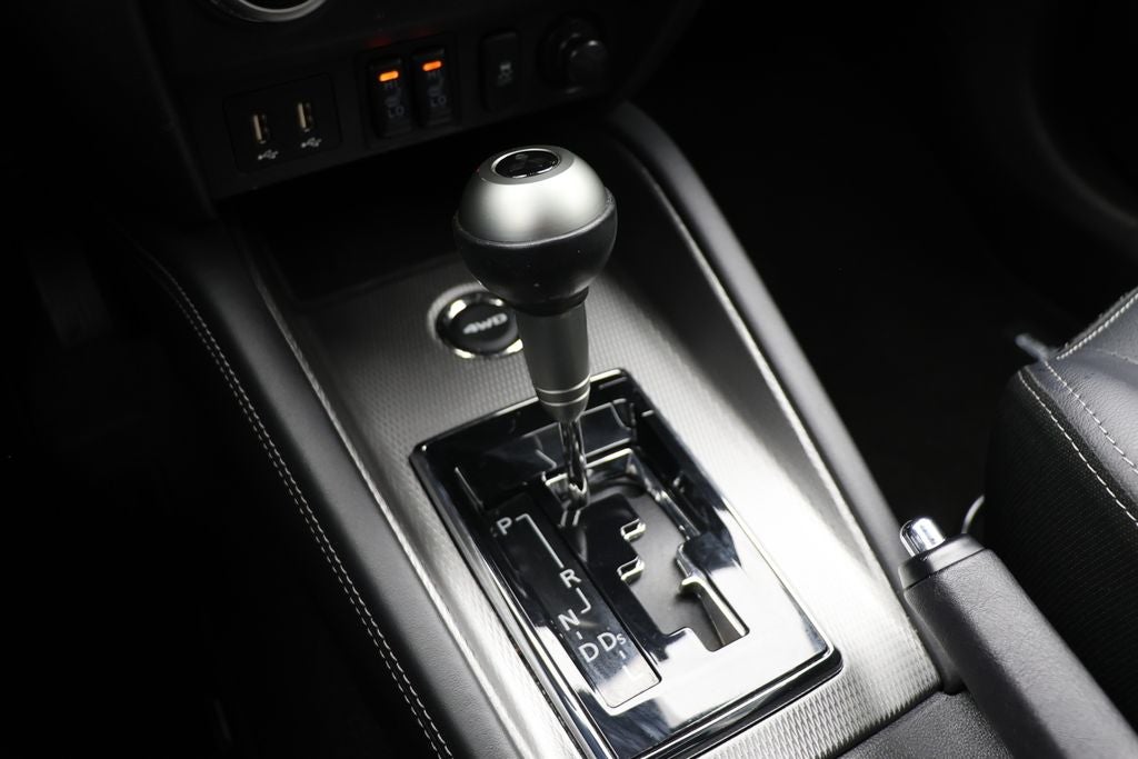 2024 Mitsubishi Outlander Sport SEL