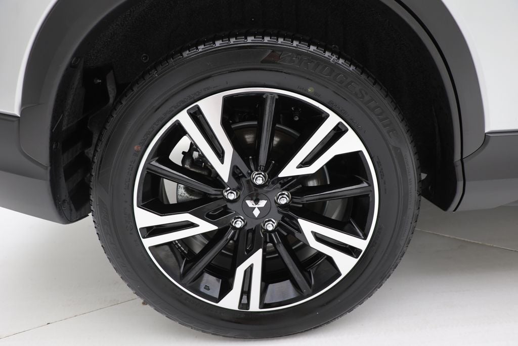 2025 Mitsubishi Eclipse Cross SE