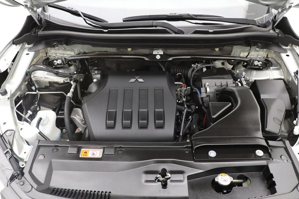 2025 Mitsubishi Eclipse Cross SE