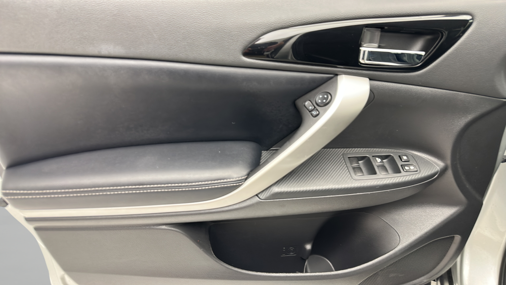2025 Mitsubishi Eclipse Cross SE