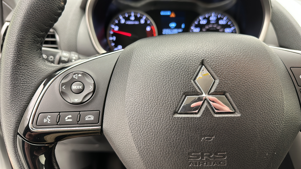2025 Mitsubishi Eclipse Cross SE