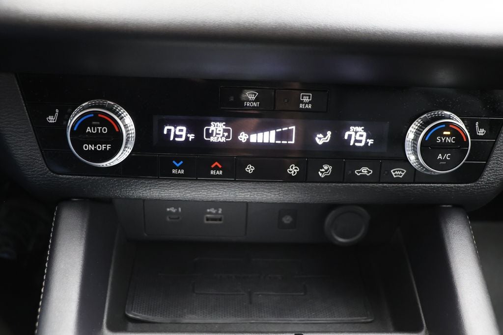 2023 Mitsubishi Outlander PHEV SEL