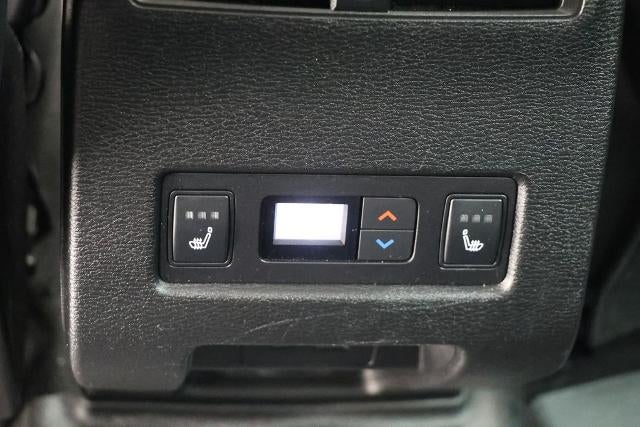 2023 Mitsubishi Outlander PHEV SEL