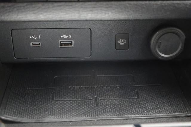 2023 Mitsubishi Outlander PHEV SEL