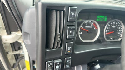 2022 Isuzu Box Truck Refrigerated Body