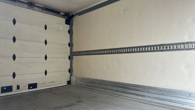 2022 Isuzu Box Truck Refrigerated Body
