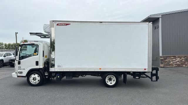 2022 Isuzu Box Truck Refrigerated Body