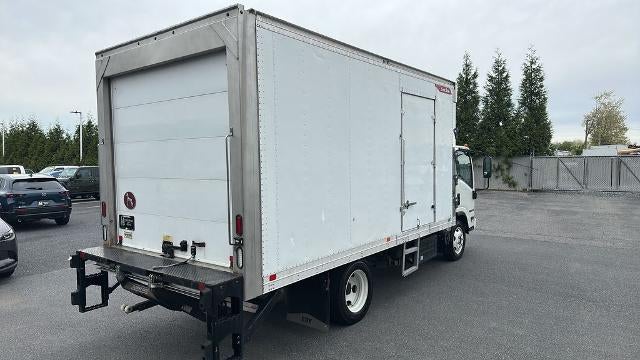 2022 Isuzu Box Truck Refrigerated Body