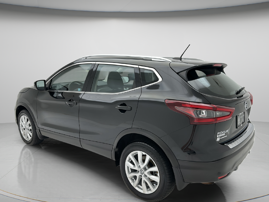 2022 Nissan Rogue Sport SV
