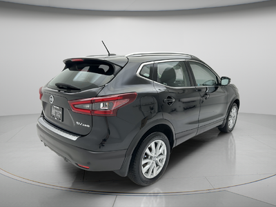 2022 Nissan Rogue Sport SV