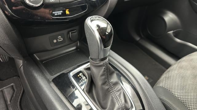 2022 Nissan Rogue Sport SV