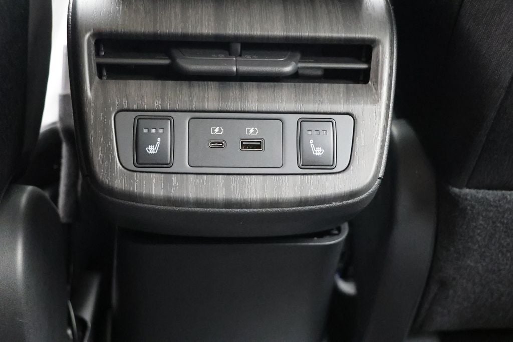 2024 Nissan Ariya ENGAGE e-4ORCE