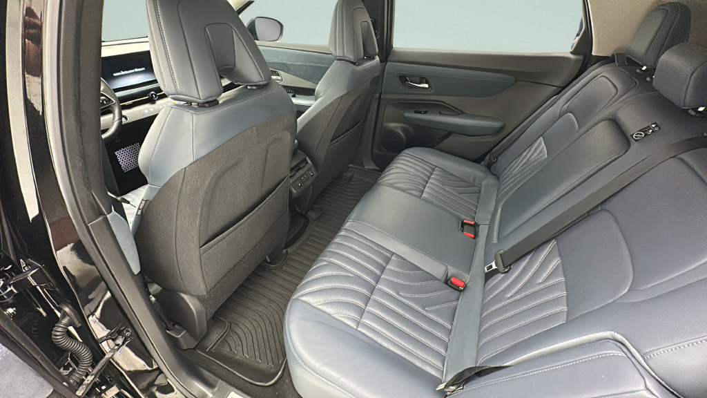 2024 Nissan Ariya PLATINUM+ e-4ORCE