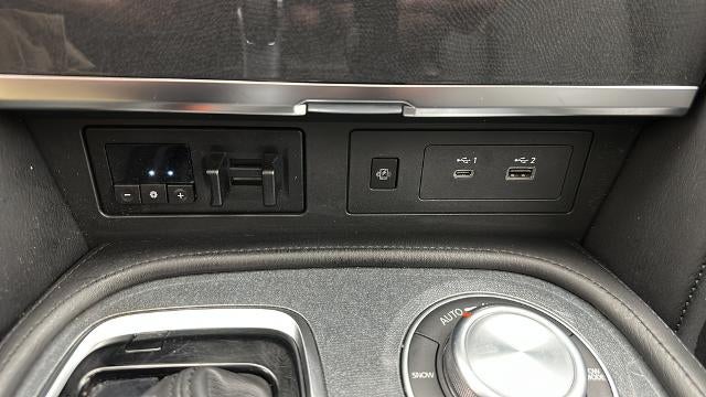 2021 Nissan Armada SV