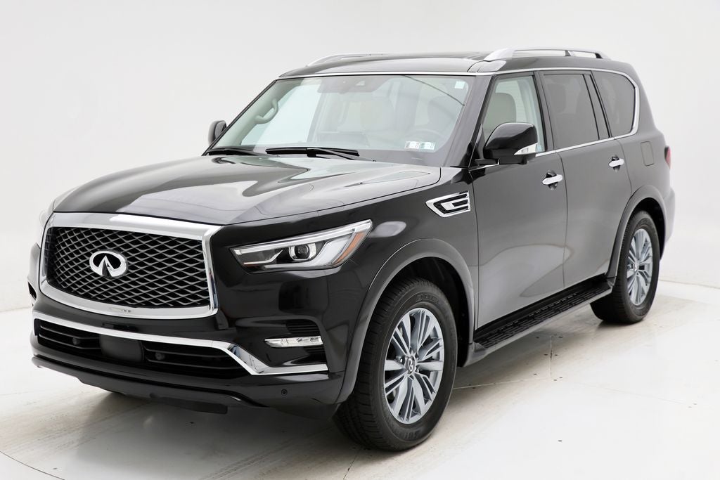 2024 INFINITI QX80 LUXE